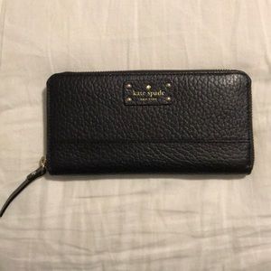Black Kate Spade Jackson Street Lacey Wallet